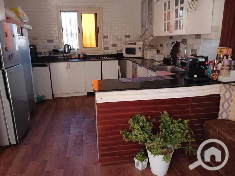 18 afffb151-abb0-4e1c-b710-8d05637c3701. jpg