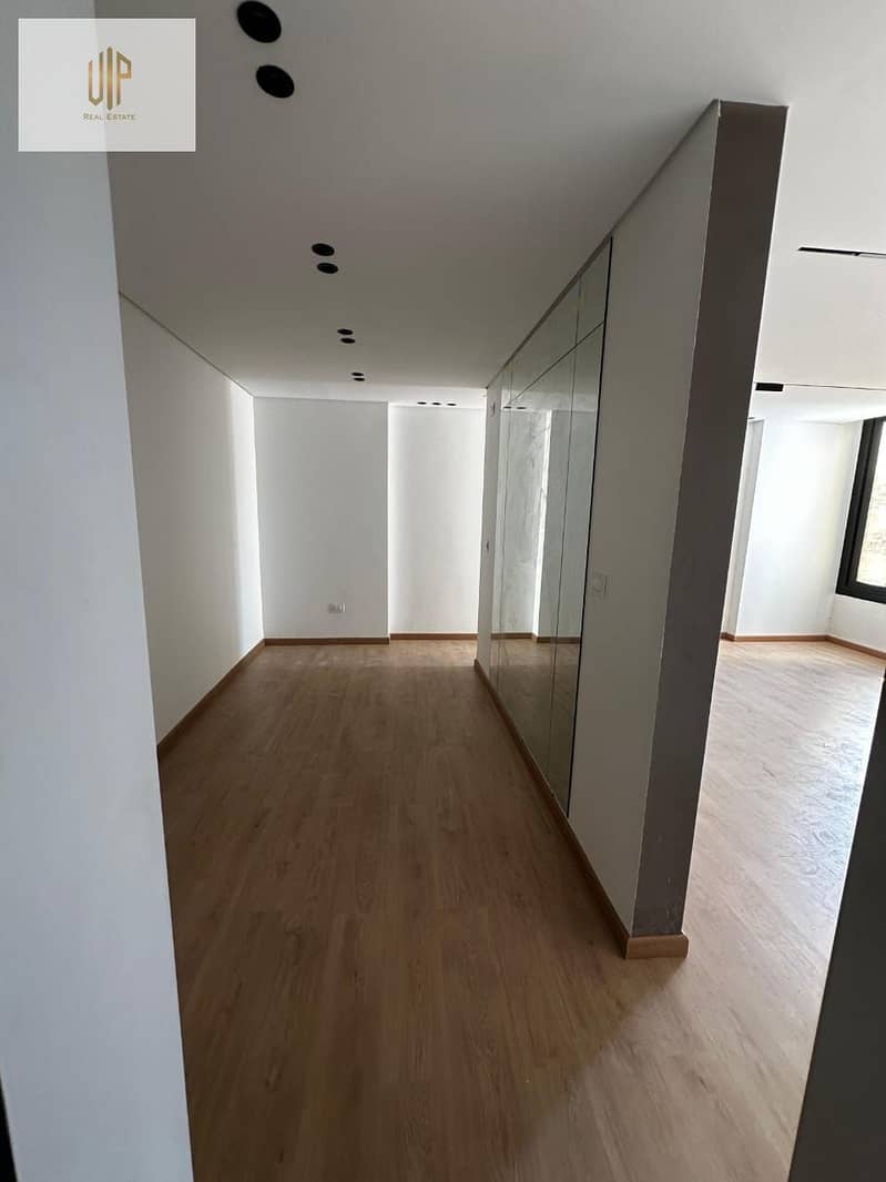 2 IMG-20251118-WA0083. jpg