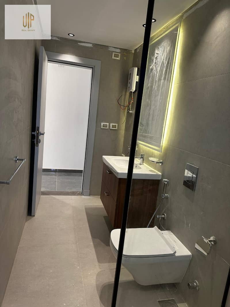 4 IMG-20251118-WA0077. jpg