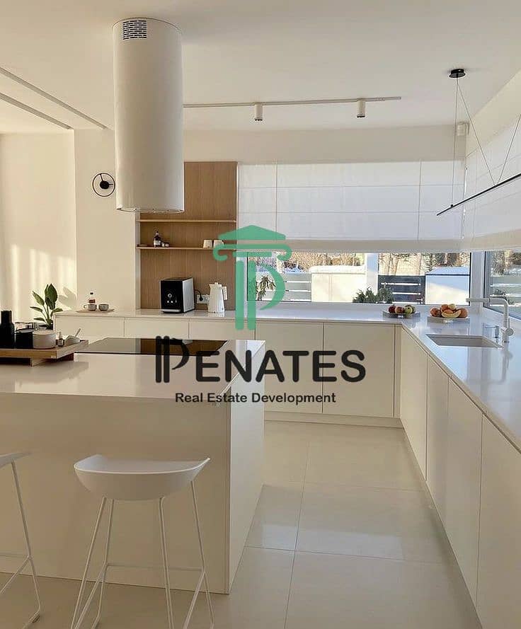 12 a73d2fe1-3389-40bd-a0d0-5d2b0222cdfc. jpeg