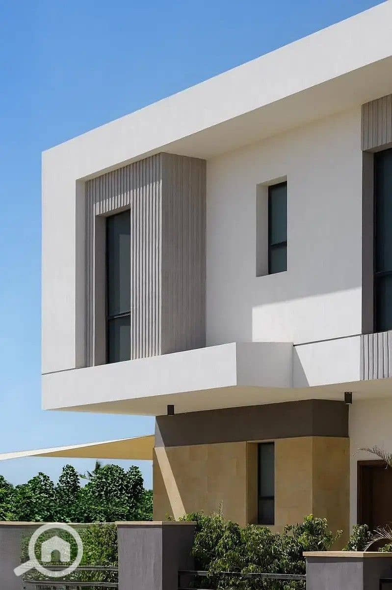 4 WhatsApp Image 2025-11-05 at 13.41. 46_812c4e51. jpg