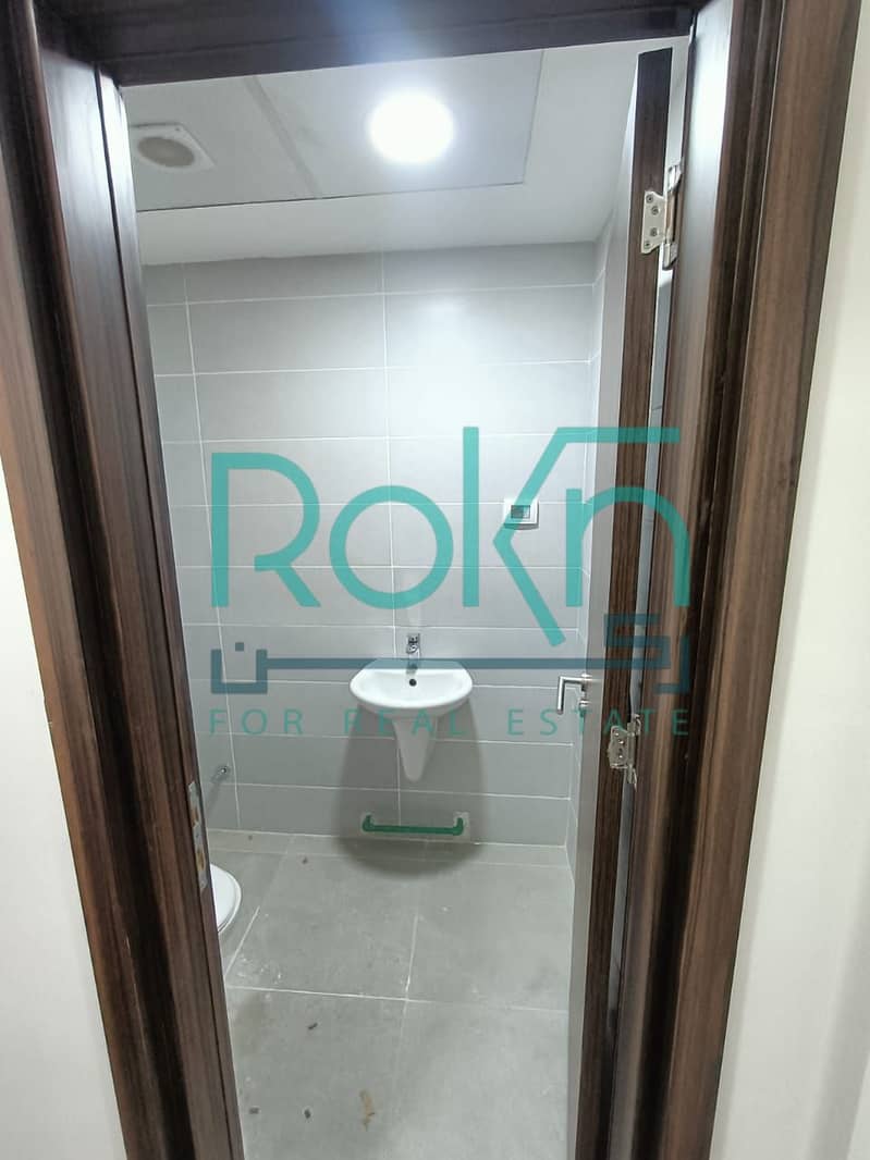 8 WhatsApp Image 2025-11-17 at 9.03. 31 PM (1). jpeg