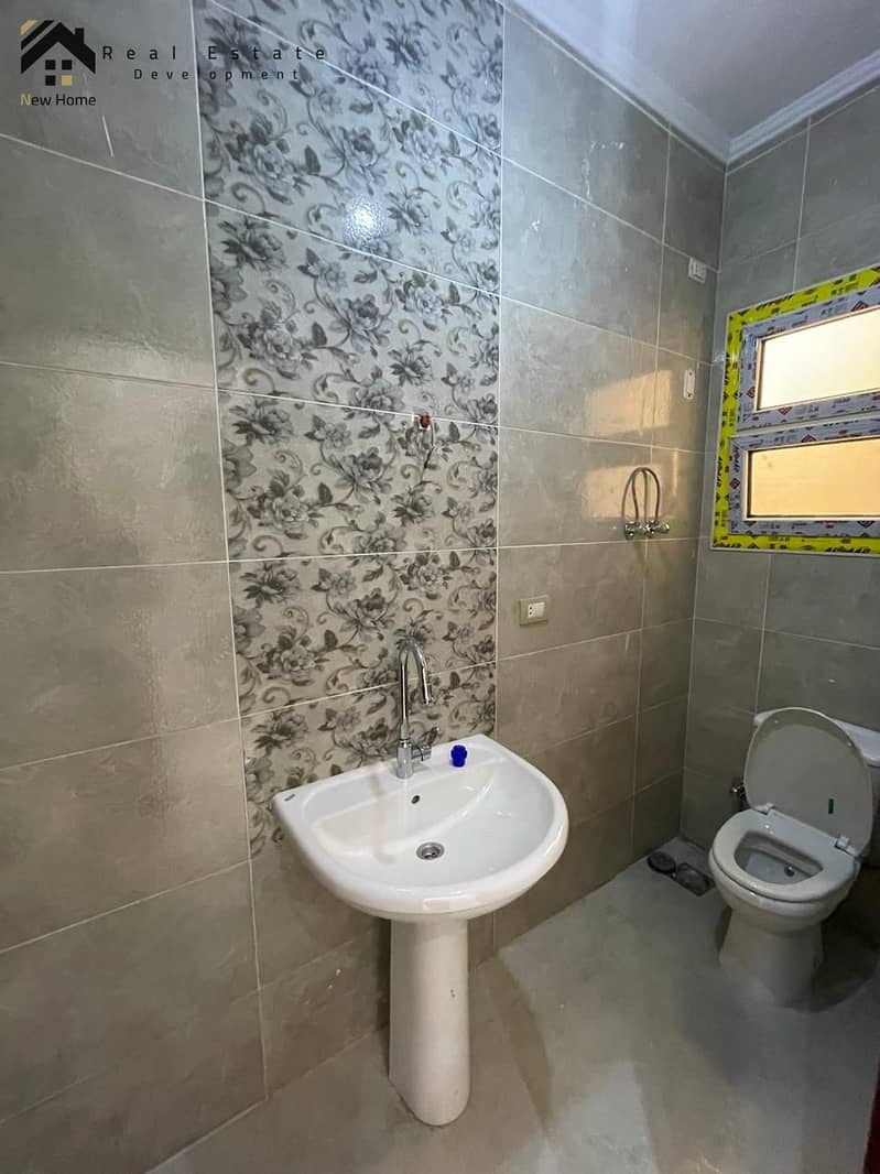 10 WhatsApp Image 2025-11-18 at 13.51. 30_cb19cc71. jpg