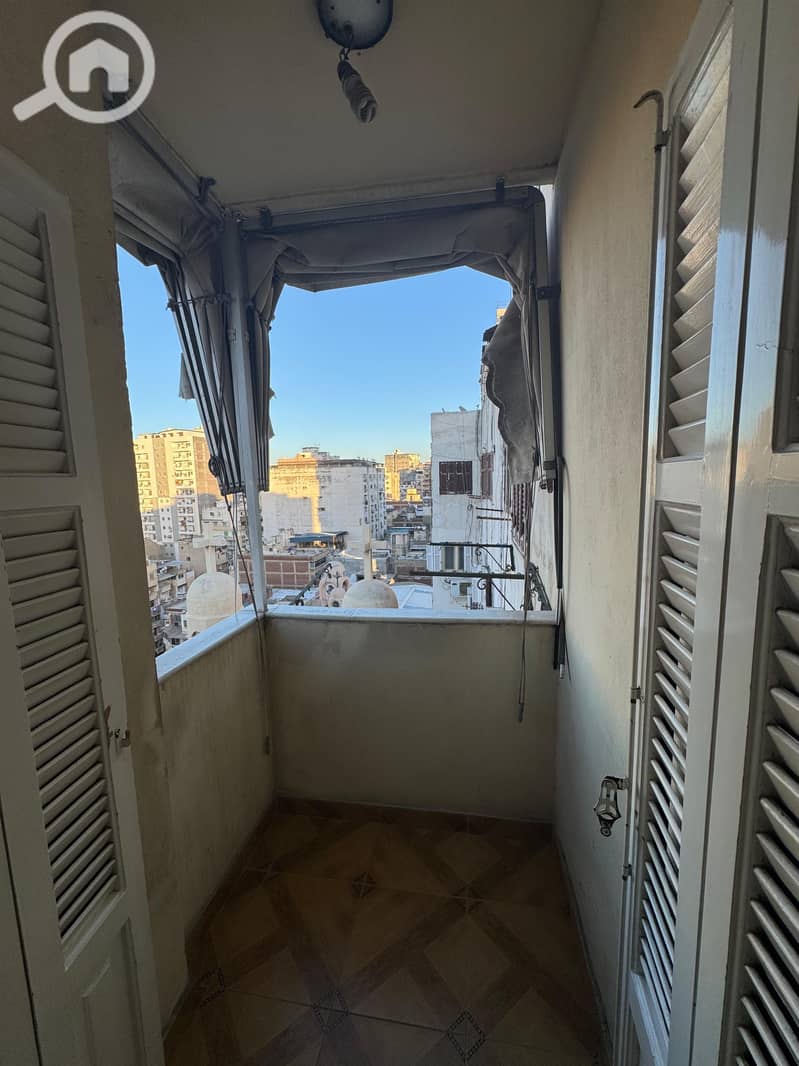 4 WhatsApp Image 2025-11-18 at 16.02. 35 (1). jpeg