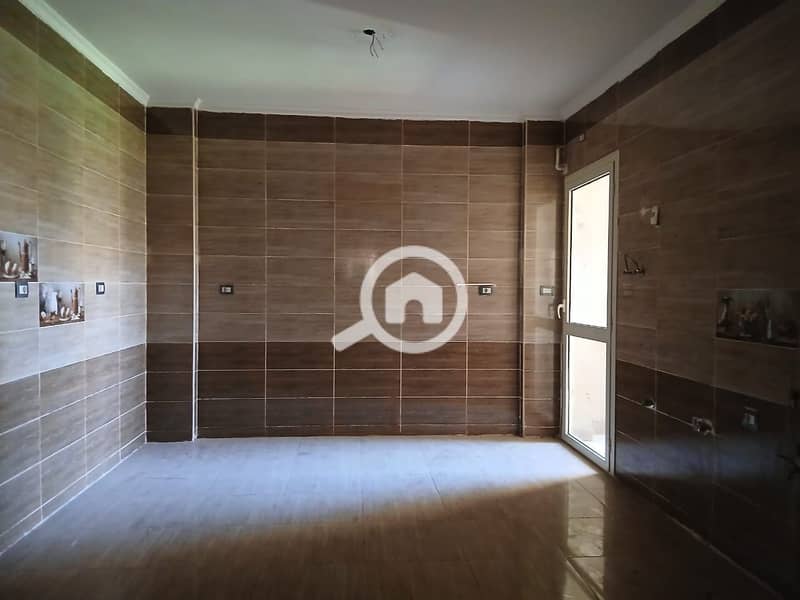 7 10a406ae-1a06-412e-9c26-101ac30e99f2. jpg