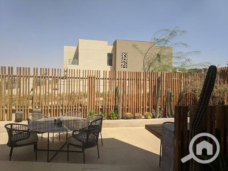 10 WhatsApp Image 2025-11-02 at 17.46. 19_0f2c3952. jpg