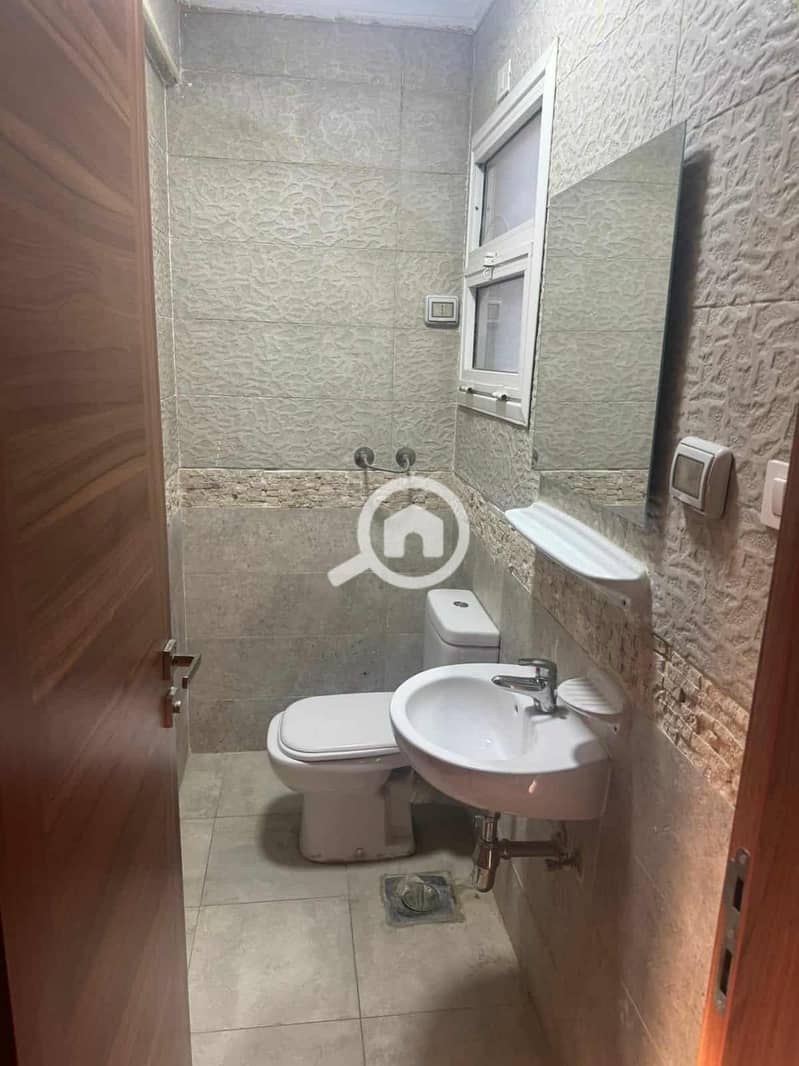 13 8e4c5c14-fe46-4bb4-a30e-d118e9a2be82. jpg