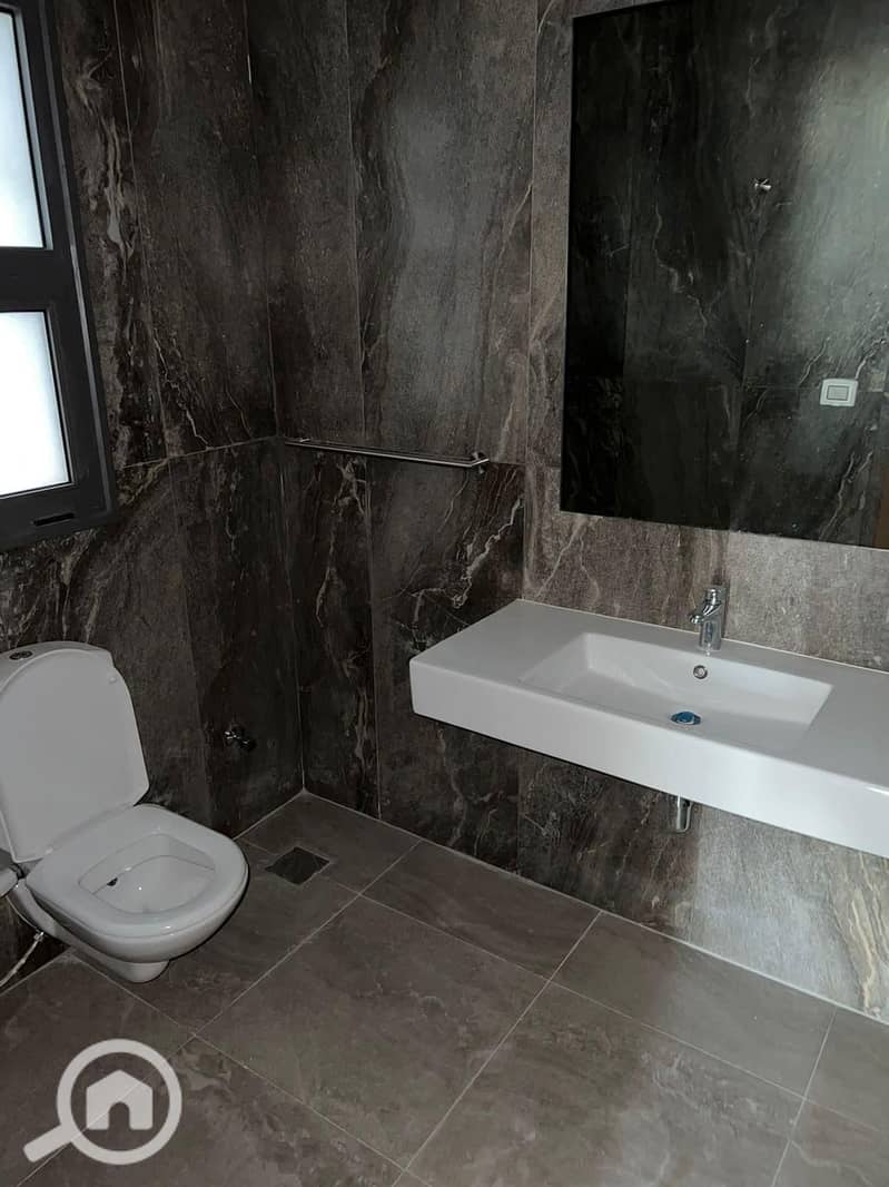 11 WhatsApp Image 2022-04-26 at 10.14. 47 PM (1). jpeg