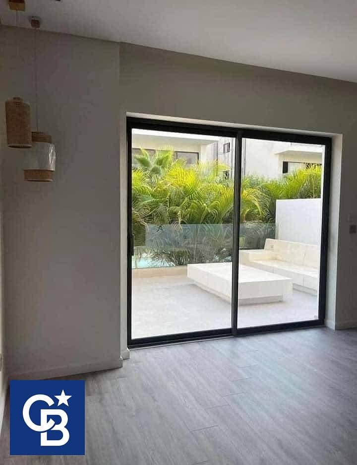 2 579656386_2217588705392380_5302583390322160748_n. jpg