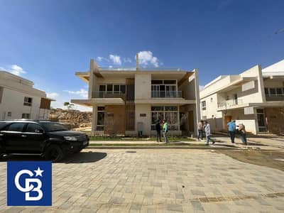 4 Bedroom Twin House for Sale in New Cairo, Cairo - 541021410_2184117355417446_2914720857112406242_n_800x600. jpg