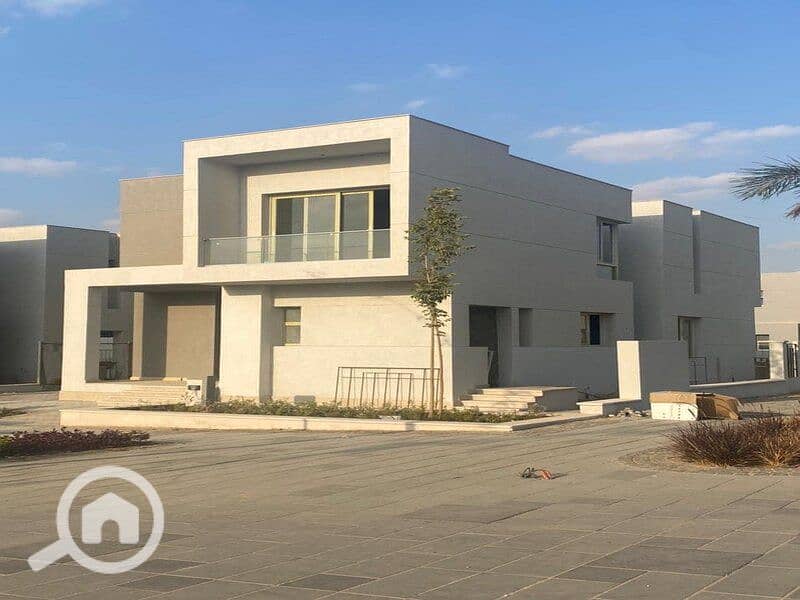 8 269778959_129471842864163_7365510970239772202_n. jpg