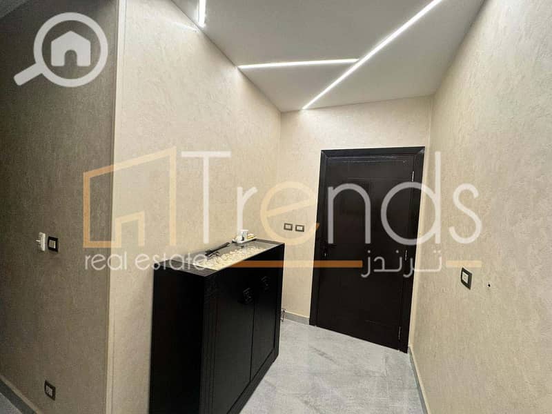 10 WhatsApp Image 2025-11-18 at 12.30. 32 (40). jpeg