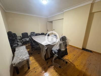 شقة 4 غرف نوم للايجار في زيزينيا، الإسكندرية - WhatsApp Image 2025-11-18 at 16.09. 11 (1). jpeg