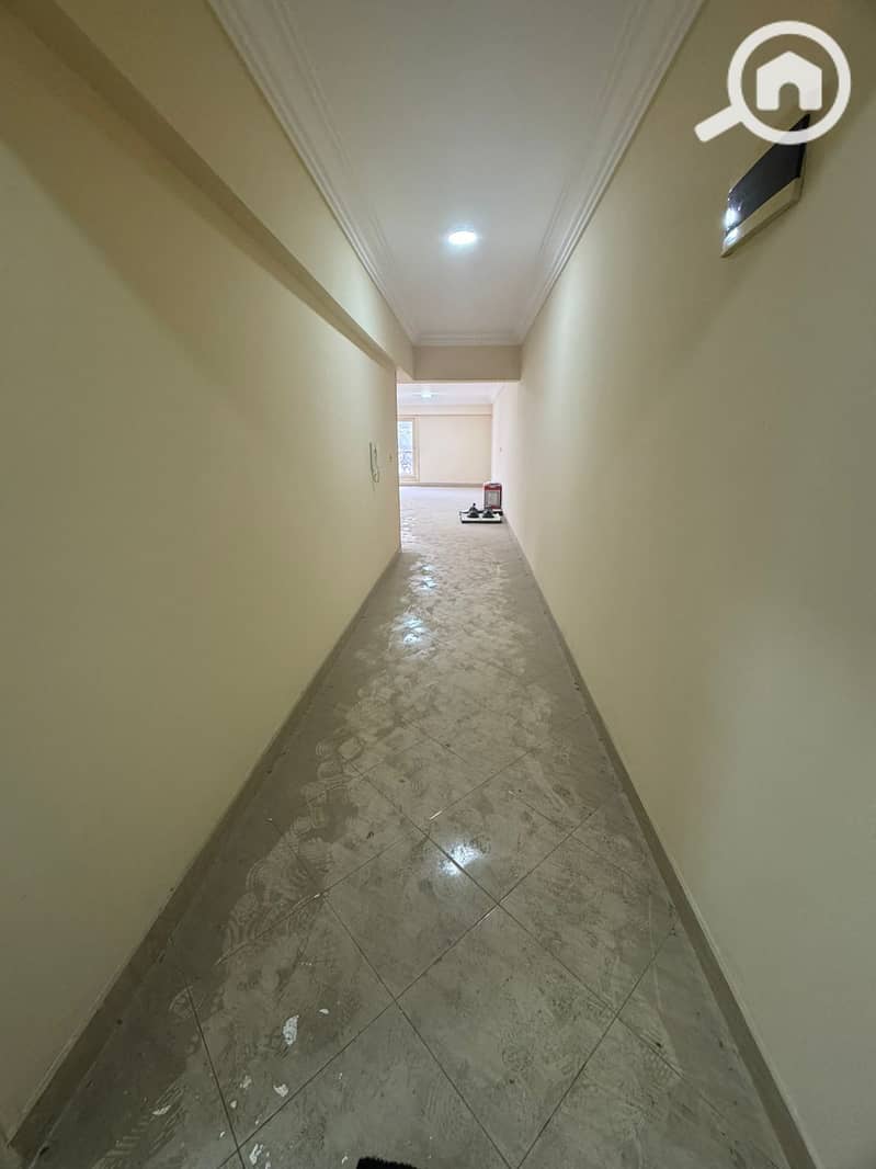 7 WhatsApp Image 2025-11-18 at 16.09. 11 (6). jpeg