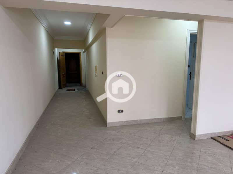 12 WhatsApp Image 2025-11-18 at 16.09. 12 (5). jpeg