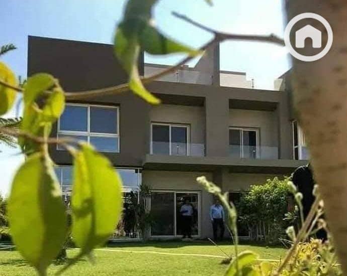 4 WhatsApp Image 2025-04-16 at 1.16. 01 PM (1). jpeg