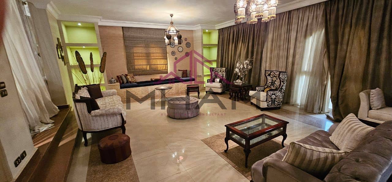 2 photo_5825672956191902737_y. jpg