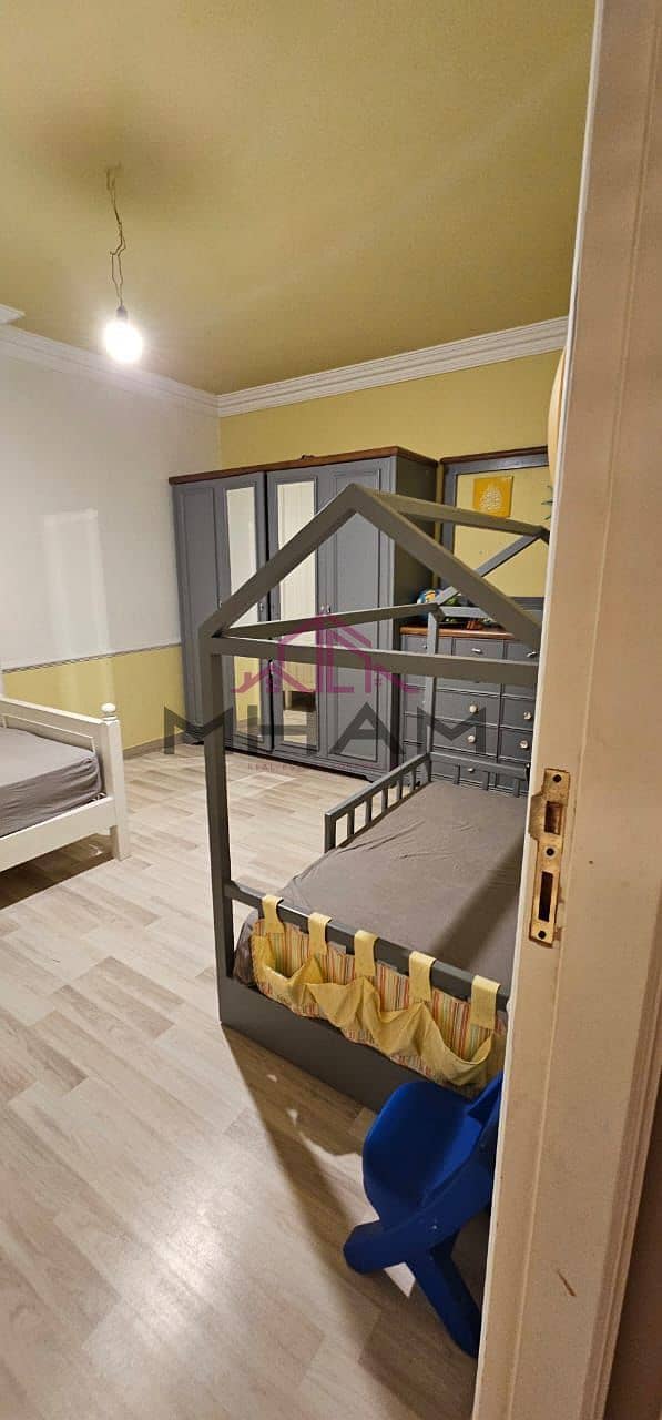 9 photo_5825672956191902747_y. jpg