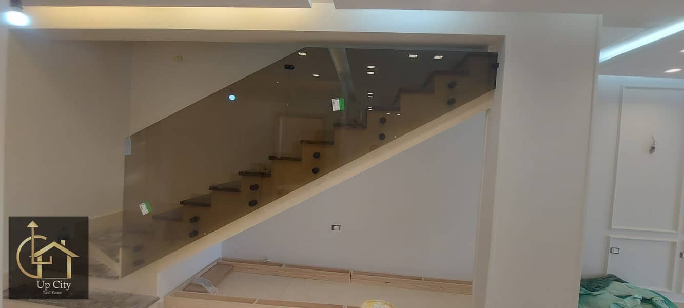 9 WhatsApp Image 2025-11-01 at 14.44. 00. jpeg