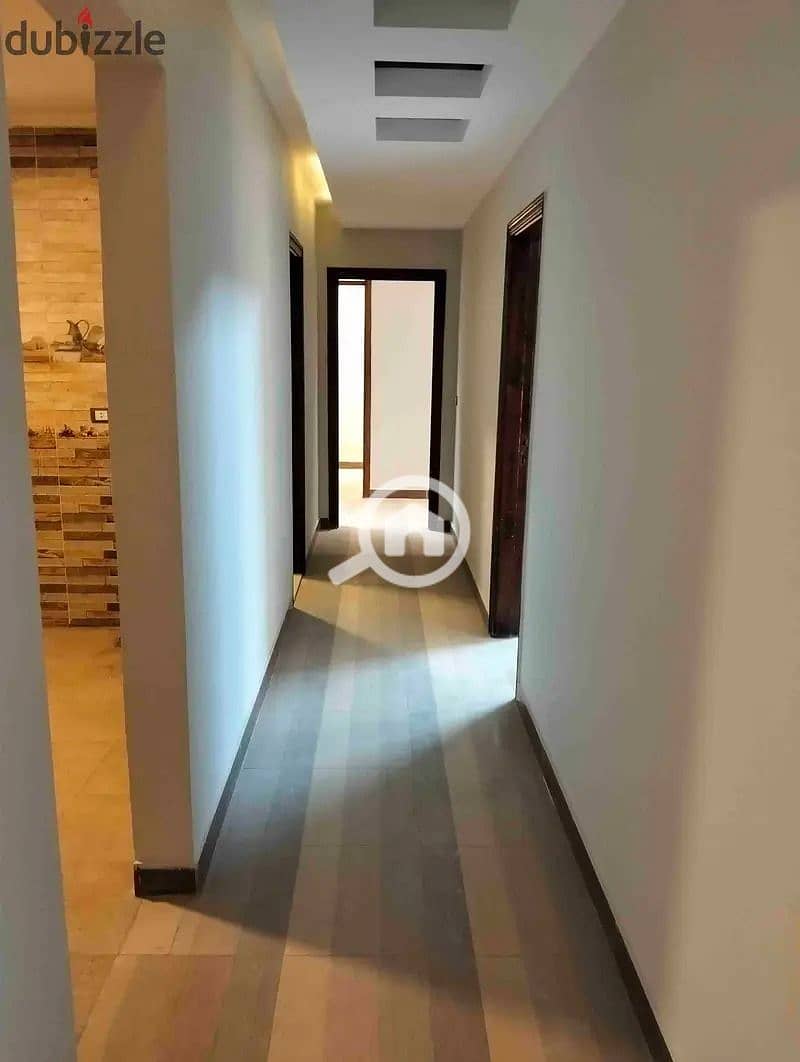 5 WhatsApp Image 2025-11-18 at 4.24. 07 PM (1). jpeg