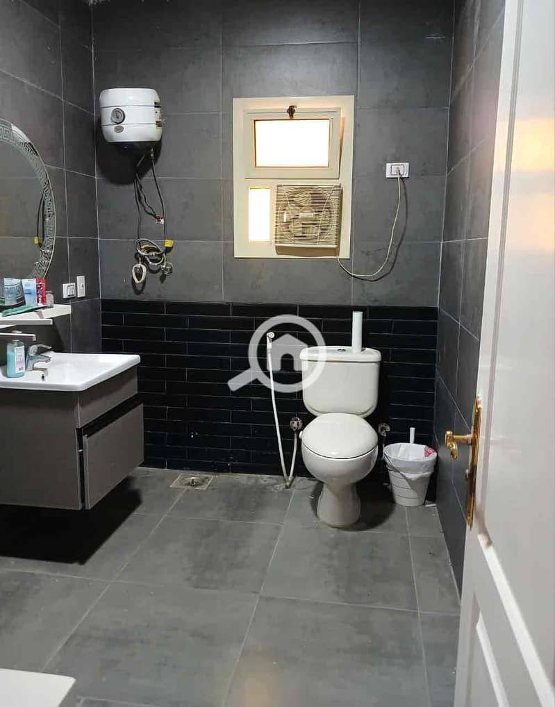 18 ff55fdee-a8e6-46ba-9b0e-6615880e219d. jpg