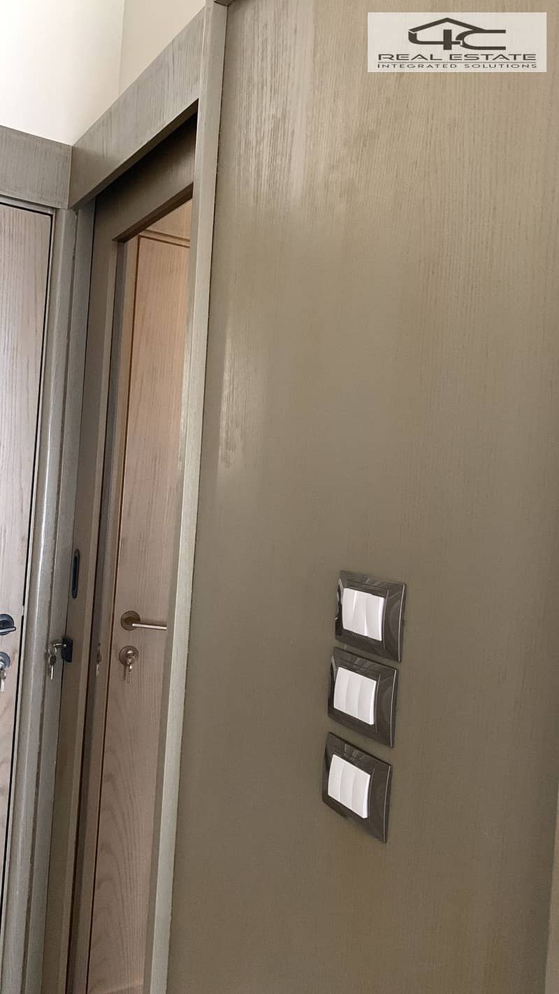 11 WhatsApp Image 2025-11-18 at 3.20. 01 PM. jpeg