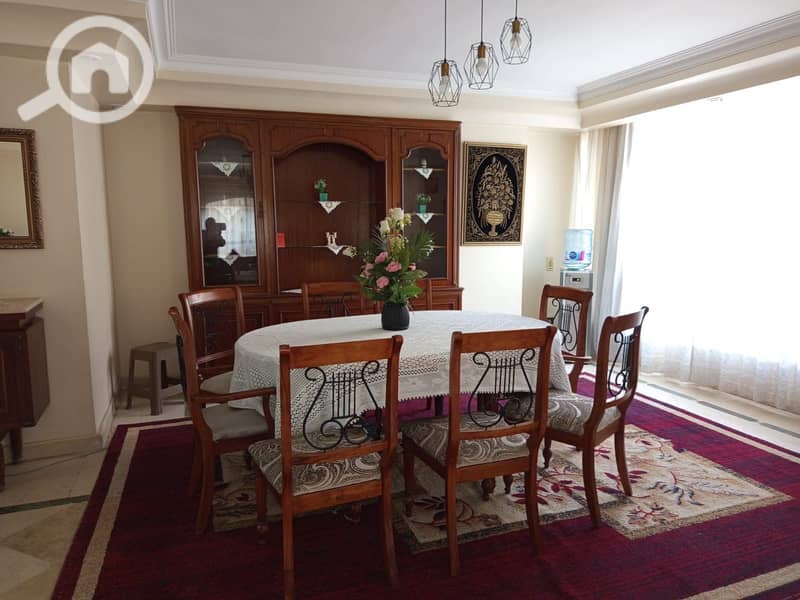 6 827f43d0-da98-431b-bdac-7565955fb639. jpeg