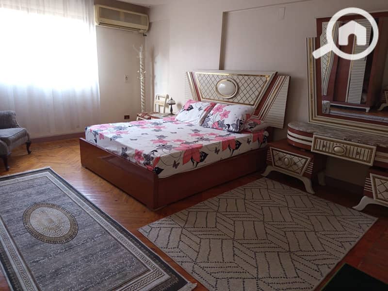 8 4de1eb29-a4e2-4379-8ed3-b78b634c93fd. jpeg