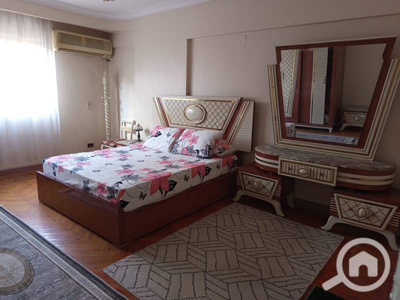 10 251a0e91-2d41-4310-a06c-42dda7de89de. jpeg