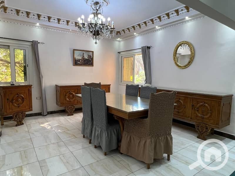 2 7f1855fe-21d3-40b3-8745-b1bda63a4216. jpeg