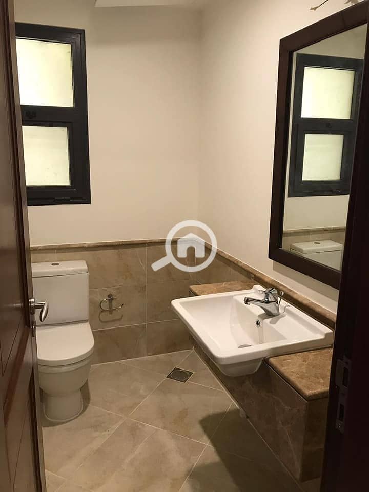 4 73333466_1305588212955513_7682163322363314176_n. jpg