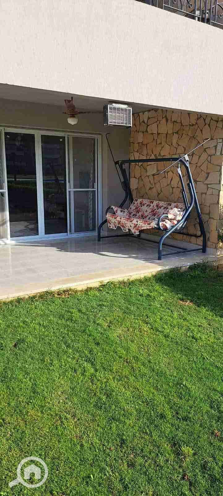 1000558207. jpg 1000558207. jpg