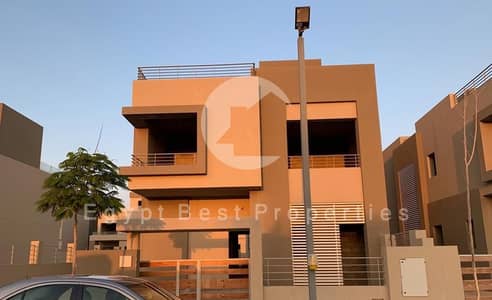 فیلا 4 غرف نوم للبيع في 6 أكتوبر، الجيزة - 8de81c2a-a4d0-4567-b781-12c5c7114228. jpeg فیلا 4 غرف نوم للبيع في 6 أكتوبر، الجيزة - 8de81c2a-a4d0-4567-b781-12c5c7114228. jpeg