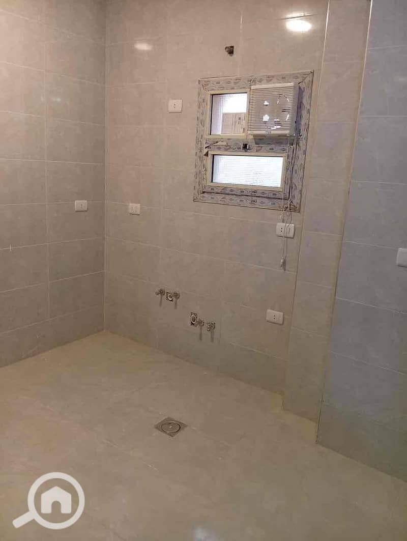 9 f0cb971c-54b5-4e95-ba62-3822dc9d6207. jpg