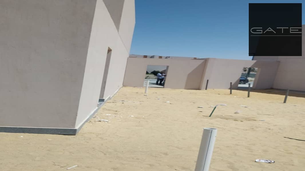 10 WhatsApp Image 2025-09-16 at 11.29. 13 AM. jpg