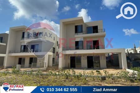 3 Bedroom Villa for Sale in 6th of October, Giza - 1. jpg