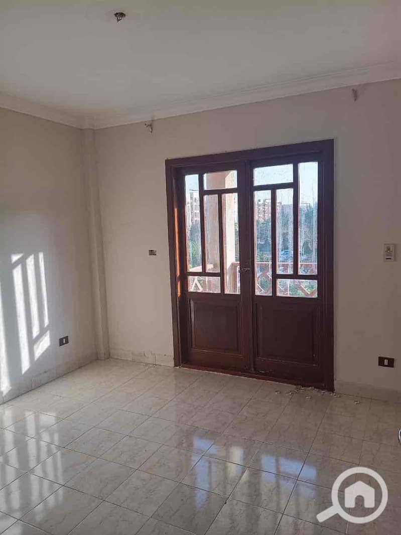 3 faeeb2e1-66e4-4b93-a806-a8b197946242. jpg