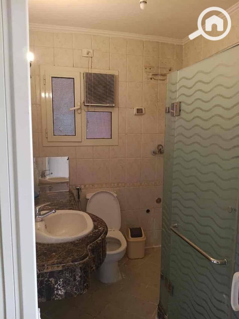 12 874db663-95ec-4239-8a51-7bcd54721dd4. jpg