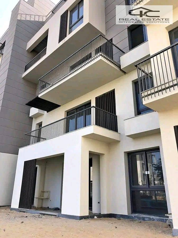 8 WhatsApp Image 2025-11-18 at 3.03. 34 PM (2). jpeg