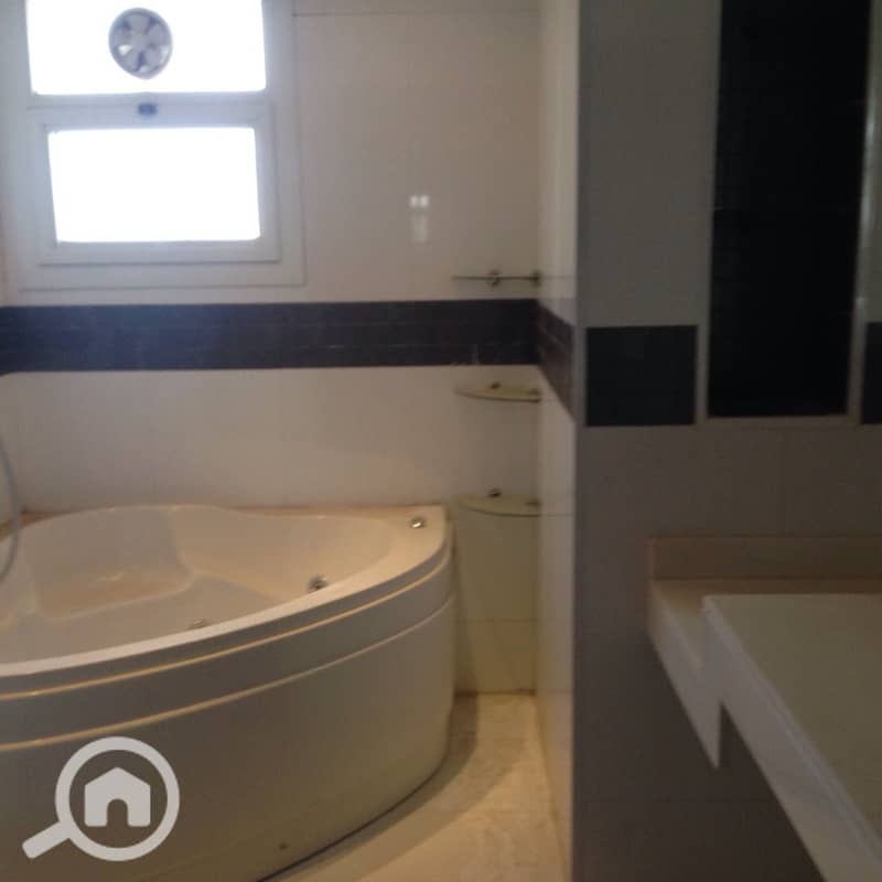 6 IMG-20251118-WA0211. jpg