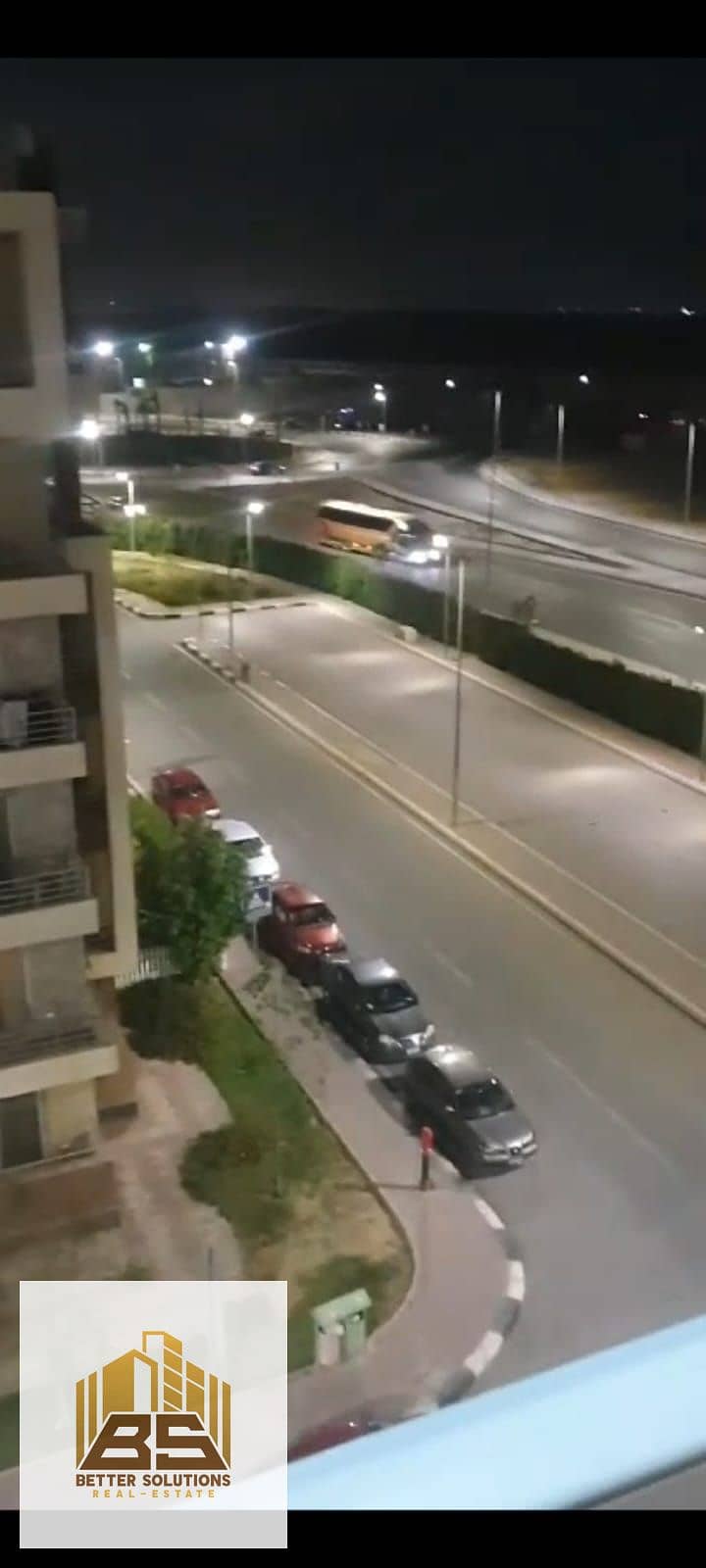 2 b21d57ed-d77d-4972-bc90-8a93449dc258. jpg