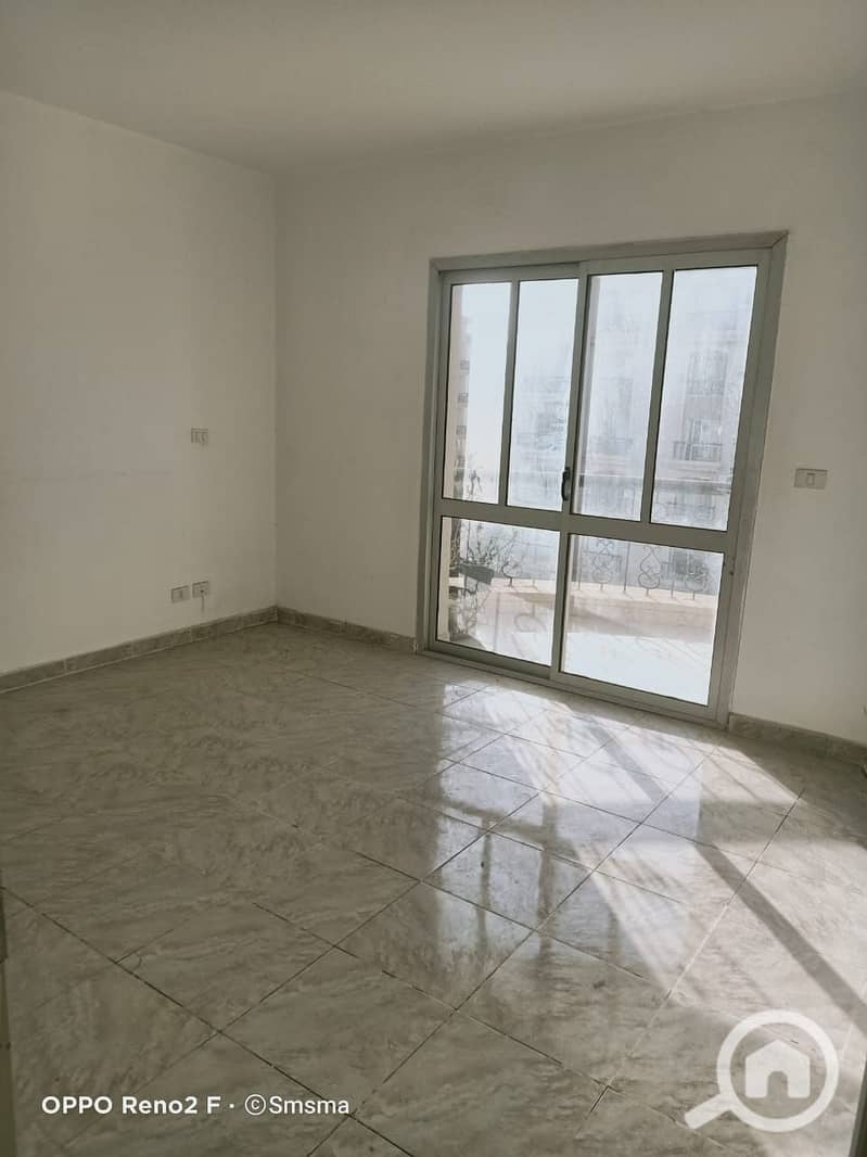 2 ecb62bdf-03f6-4a2a-b4c2-1a0644f12d61. jpeg