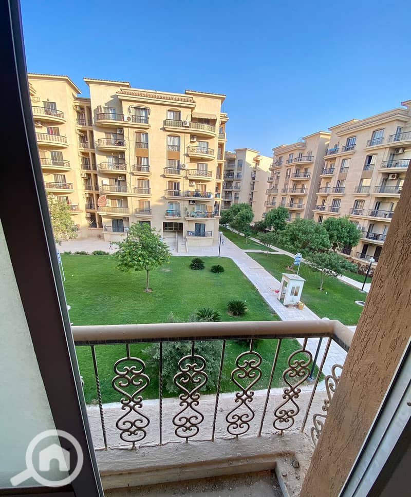 6 00036ee3-6b88-4594-bb1d-fdf83b16f35a. jpeg