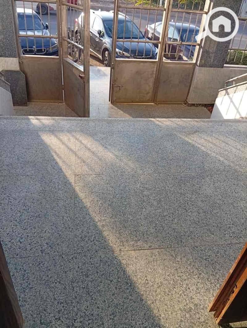 10 eb345937-78a0-43ff-8ec7-90dc6ff3eefc. jpg