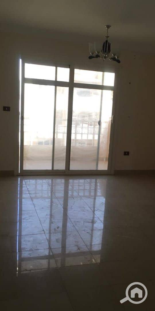 2 2d7f11d8-8f95-45bc-9550-9455dfe0430b. jpg