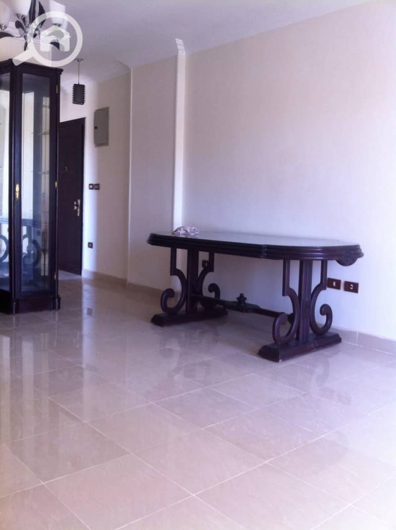 5 f995b4bd-11b6-45fb-972c-66d28996bdf5. jpg