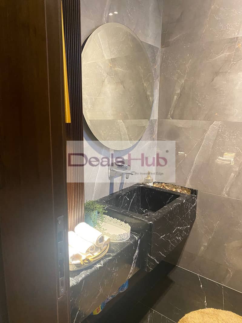 10 WhatsApp Image 2025-11-17 at 5.52. 06 PM (6). jpeg