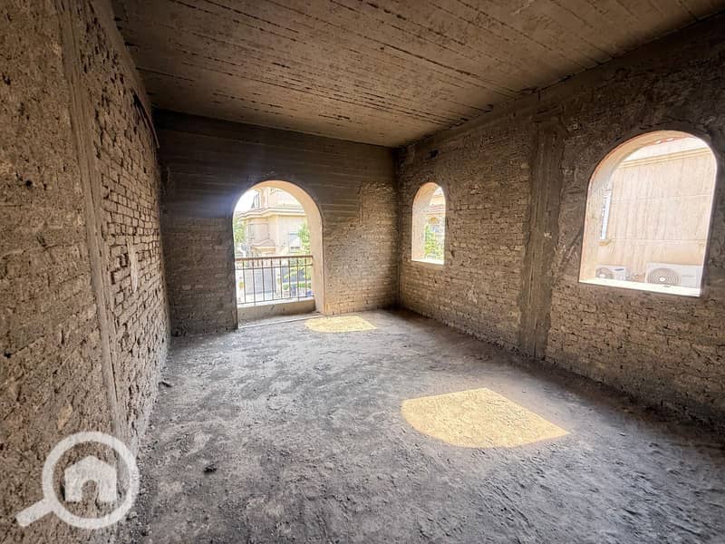 5 728861ed-7154-42ba-8e28-d45ed01c12cc. jpeg