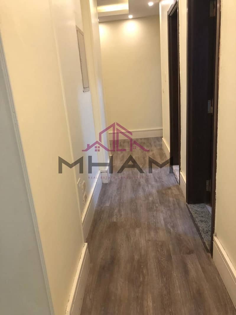 6 photo_5825878019405449992_y. jpg