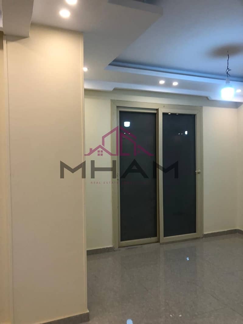 19 photo_5825878019405450013_y. jpg